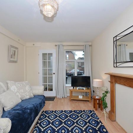 Bright Stylish 2 Bedroom Garden Apartment South Belfast Close To Everything ภายนอก รูปภาพ