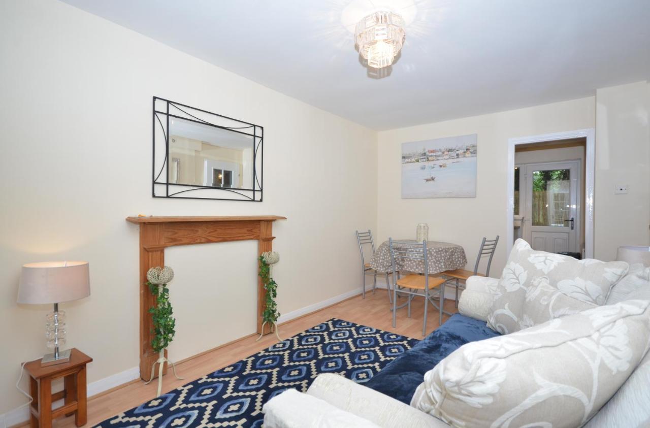 Bright Stylish 2 Bedroom Garden Apartment South Belfast Close To Everything ภายนอก รูปภาพ