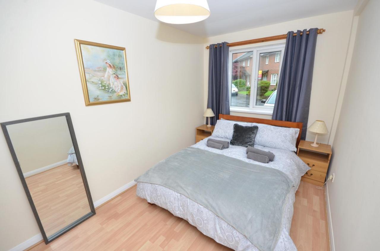 Bright Stylish 2 Bedroom Garden Apartment South Belfast Close To Everything ภายนอก รูปภาพ